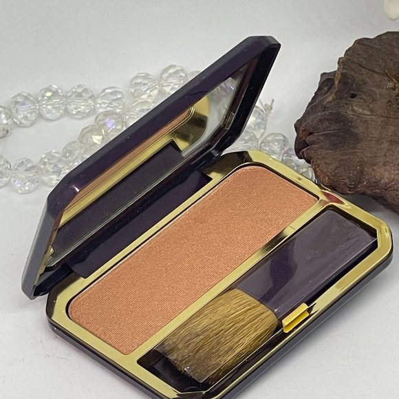 2 L'Oreal Visuelle Softly Blendable Powder Blush - 14 K - Full Size - New in Box - Picture 4 of 5